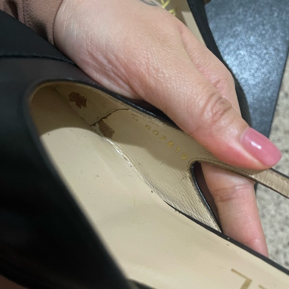 Classic Chanel Slingback - Picture 4 of 5